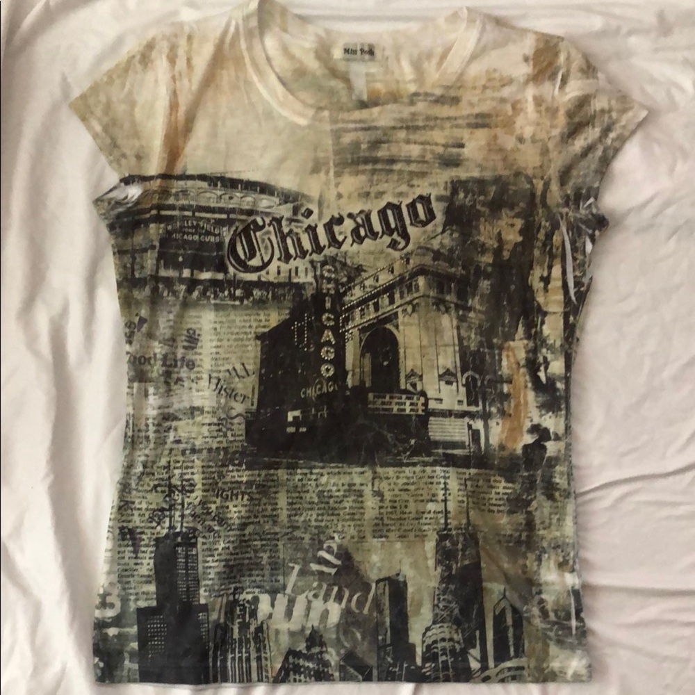 Chicago Graphic Fitted T-Shirt